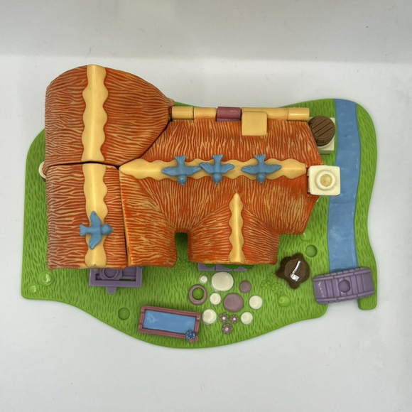 Vintage 1995 Bluebird Polly Pocket Disney Snow White Dwarfs Cottage W/ 2 Figures - Picture 5 of 12